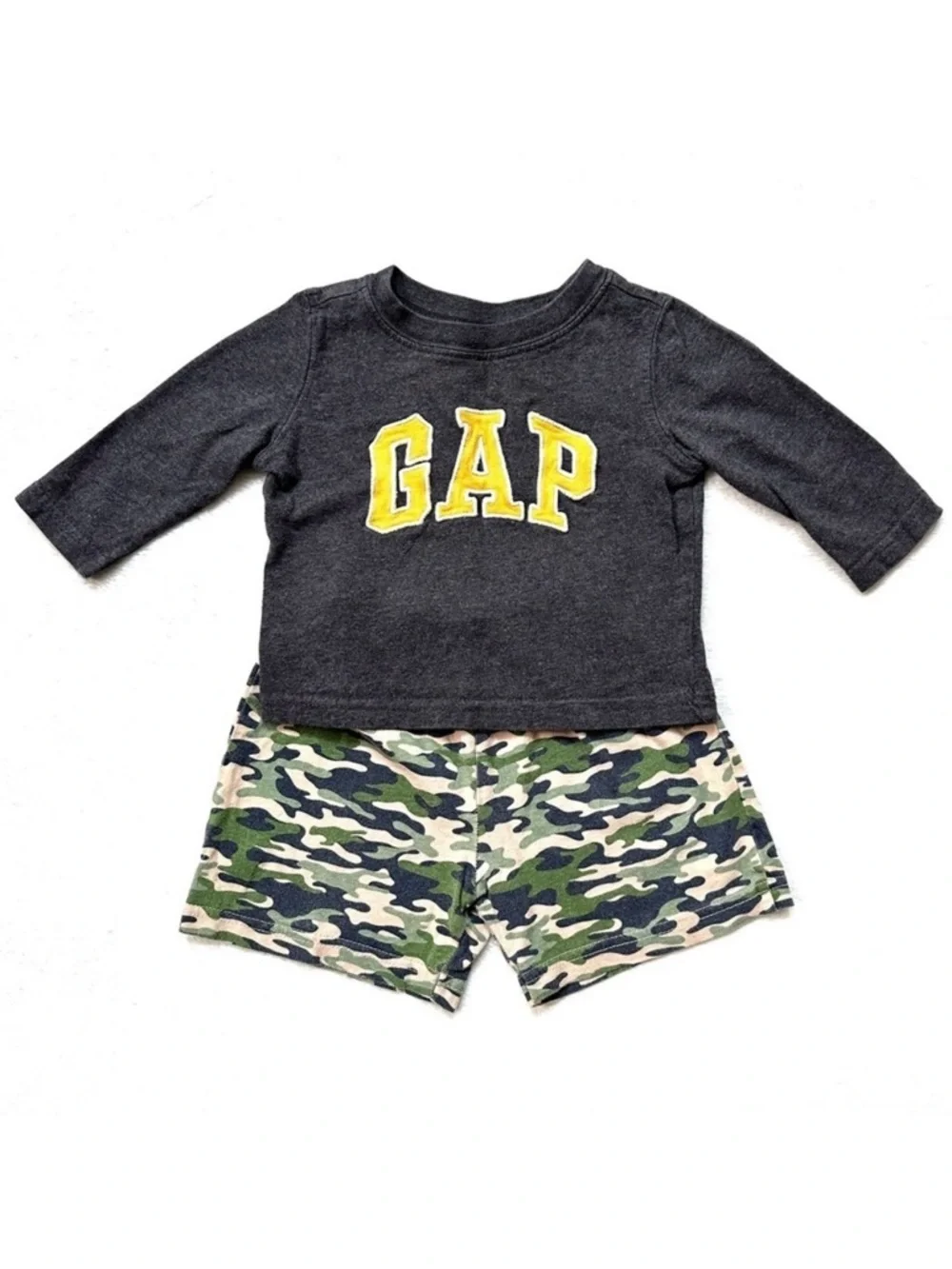 ⭐️ 5 for $25 GAP Gray Long Sleeve Shirt with Camouflage Shorts Baby Outfit